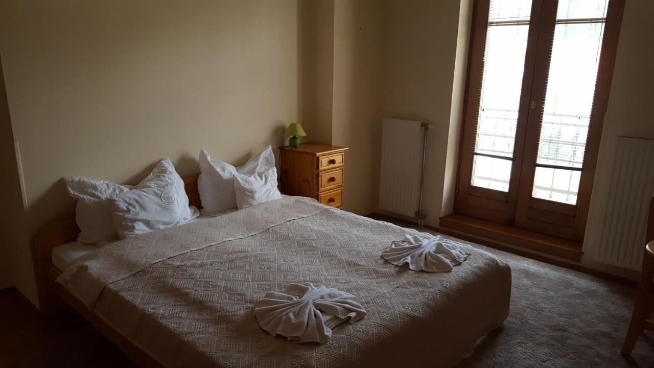 Laetitia Panzio Bed & Breakfast Kaposvár Exterior foto