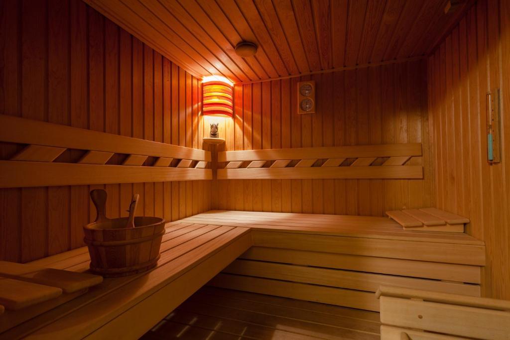 Laetitia Panzio Bed & Breakfast Kaposvár Exterior foto